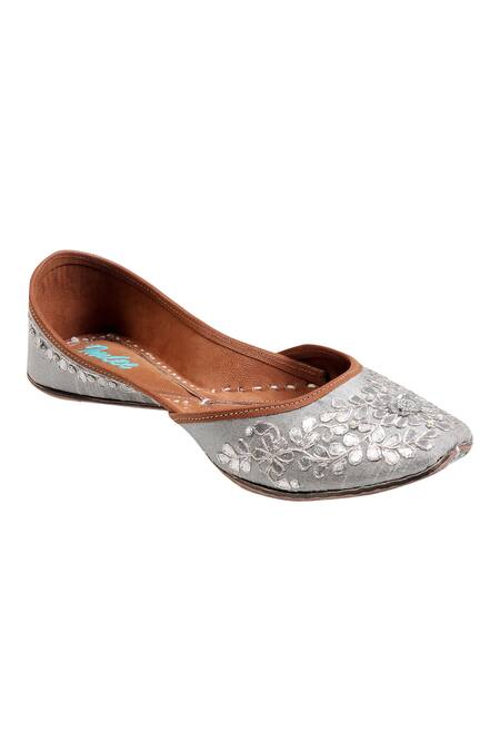 Imlee Jaipur Silver Embroidered Silk Juttis Online at Aza Fashions Imlee Jaipur_Silver Embroidered Silk Juttis _Online_at_Aza_Fashions