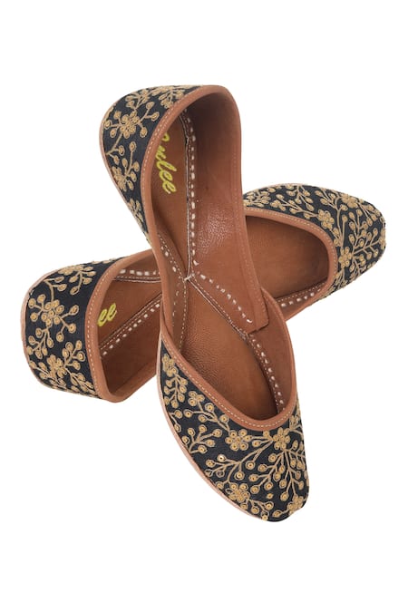 Shop Imlee Jaipur Black Embroidered Jaal Mojaris at Aza Fashions Shop_Imlee Jaipur_Black Embroidered Jaal Mojaris _at_Aza_Fashions