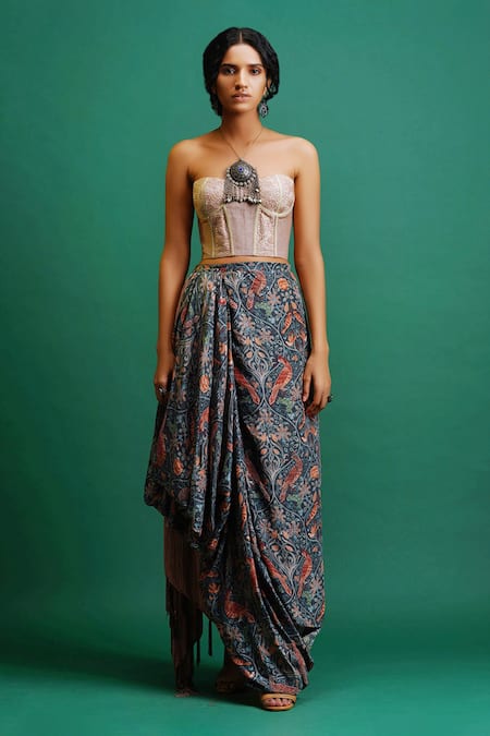 Shop Nidhi Yasha Beige Viscose Sweetheart Neck Embroidered Corset Top Online at Aza Fashions Shop_Nidhi Yasha_Beige Viscose Sweetheart Neck Embroidered Corset Top _Online_at_Aza_Fashions