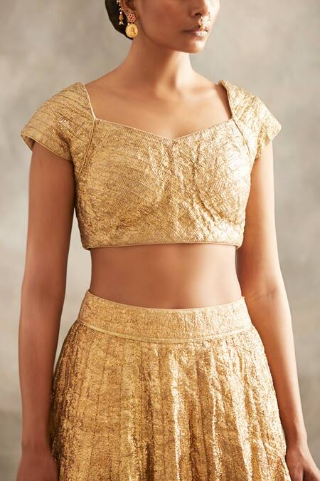 Buy Itrh Gold Linen, Shantoon, Handloom Cotton Lining V Neck Zari Bridal Lehenga Set Online at Aza Fashions Buy_Itrh_Gold Linen, Shantoon, Handloom Cotton Lining V Neck Zari Bridal Lehenga Set_Online_at_Aza_Fashions