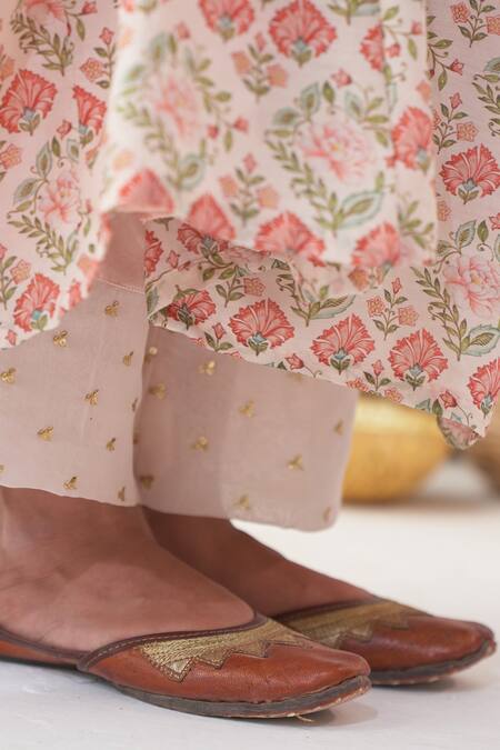 Negra Elegante Off White Organza, Cotton Silk Digital Print, Mirrors Round Peony Anarkali Set at Aza Fashions Negra Elegante_Off White Organza, Cotton Silk Digital Print, Mirrors Round Peony Anarkali Set _at_Aza_Fashions