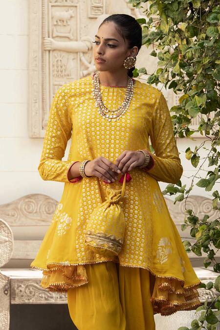 Buy_Nikasha_Yellow Crepe Round Printed Kurta And Dhoti Pant Set _Online_at_Aza_Fashions