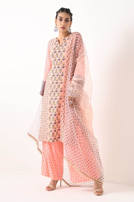 Pooja Rajgarhia Gupta Printed Kurta Set 