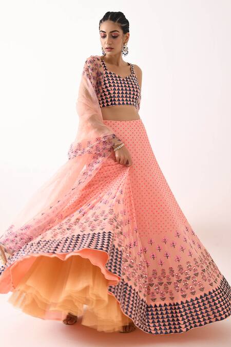 Pooja Rajgarhia Gupta_Pink Organza, Georgette Sweetheart Neck Embroidered Lehenga Set _Online_at_Aza_Fashions