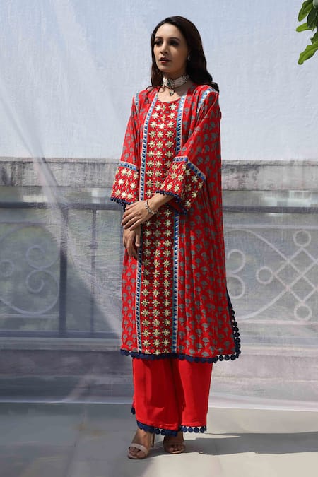 Buy Pooja Rajgarhia Gupta Red Crepe, Georgette Round Floral Print Kurta Online at Aza Fashions Buy_Pooja Rajgarhia Gupta_Red Crepe, Georgette Round Floral Print Kurta _Online_at_Aza_Fashions