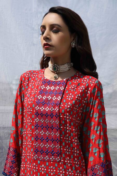 Buy Pooja Rajgarhia Gupta Red Crepe, Georgette Floral Round Geometric Print Kurta Online at Aza Fashions Buy_Pooja Rajgarhia Gupta_Red Crepe, Georgette Floral Round Geometric Print Kurta _Online_at_Aza_Fashions