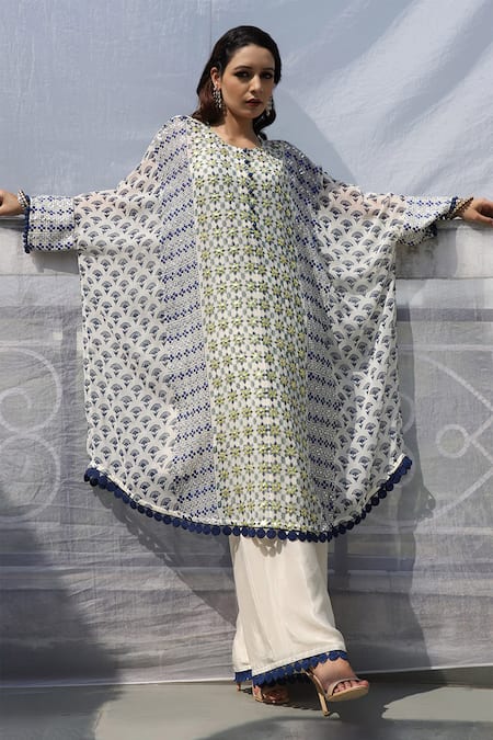 Pooja Rajgarhia Gupta_White Georgette Round Printed Kaftan Tunic And Pant Set _Online_at_Aza_Fashions