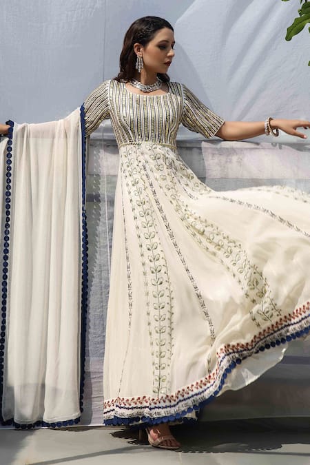 Buy_Pooja Rajgarhia Gupta_White Georgette Round Embroidered Anarkali With Dupatta _Online_at_Aza_Fashions