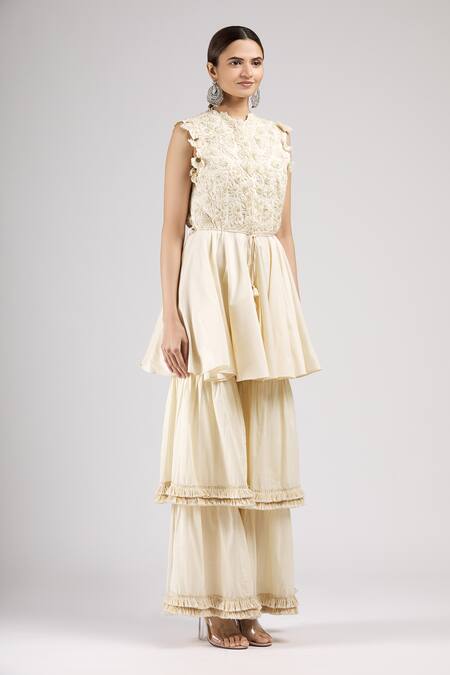 J By Jannat White Cotton Round Embroidered Kurta And Sharara Set Online at Aza Fashions J By Jannat_White Cotton Round Embroidered Kurta And Sharara Set _Online_at_Aza_Fashions