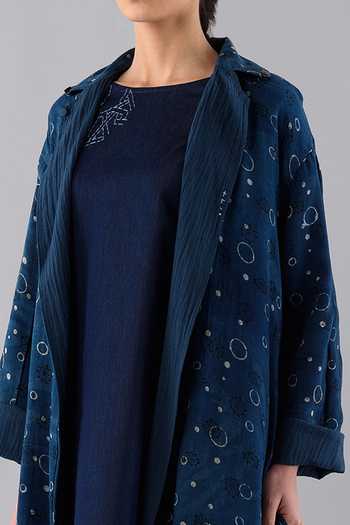 Jayati Goenka Blue Lining Linen Temari Hand Block Print Dyed Reversible Trench Online at Aza Fashions Jayati Goenka_Blue Lining Linen Temari Hand Block Print Dyed Reversible Trench _Online_at_Aza_Fashions