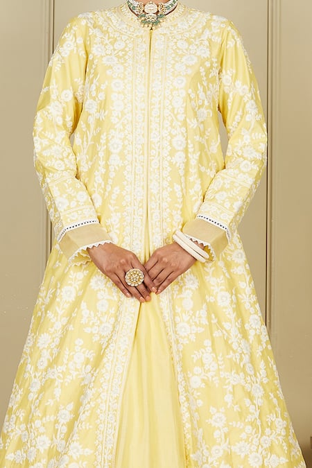 Sheetal Batra_Yellow Pure Habutai Dupatta Silk Organza Dori Work Jacket Zahria Lehenga Set_at_Aza_Fashions