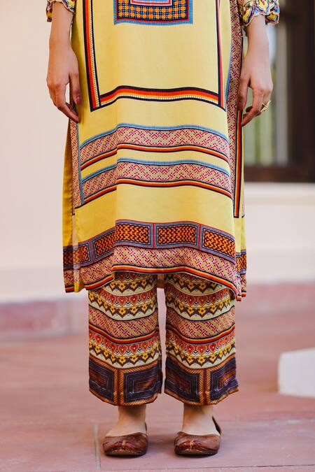 Sage Saga_Multi Color Chiffon, Silk Satin Blend Abstract Kurbat Printed Kurta Palazzo Set_at_Aza_Fashions