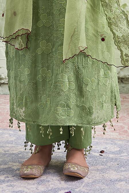 Naaz By Noor Green Cotton, Organza, Chanderi Round Embroidered Kurta Set at Aza Fashions Naaz By Noor_Green Cotton, Organza, Chanderi Round Embroidered Kurta Set _at_Aza_Fashions