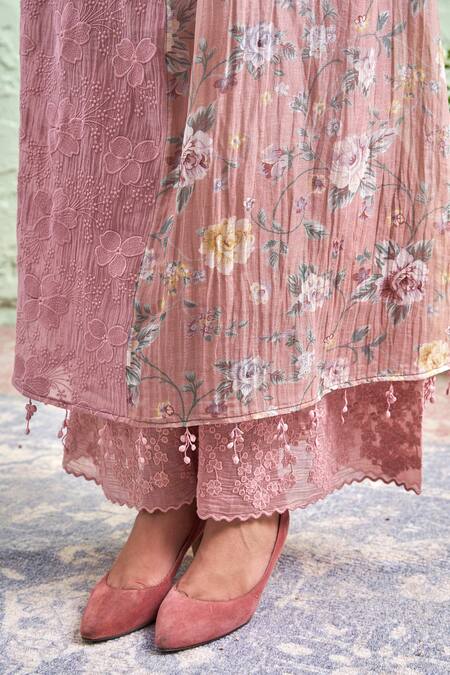 Shop Naaz By Noor Pink Cotton, Organza, Chanderi Round Embroidered Kurta Set Online at Aza Fashions Shop_Naaz By Noor_Pink Cotton, Organza, Chanderi Round Embroidered Kurta Set _Online_at_Aza_Fashions