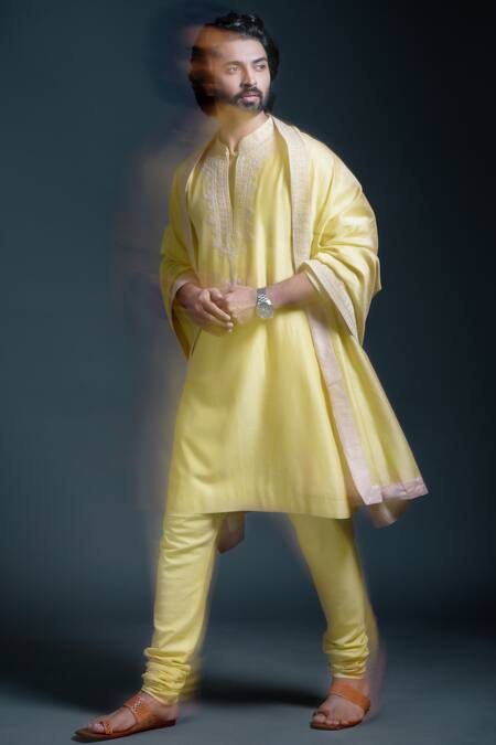 Devnaagri Green Dori Chanderi Embroidered Stole Online at Aza Fashions Devnaagri_Green Dori Chanderi Embroidered Stole _Online_at_Aza_Fashions