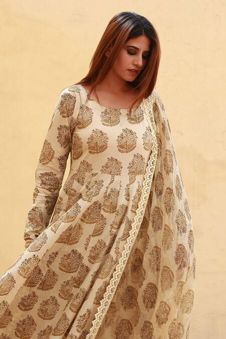Gulabo Jaipur_Beige Cotton Floral Boat Print Anarkali Set _at_Aza_Fashions