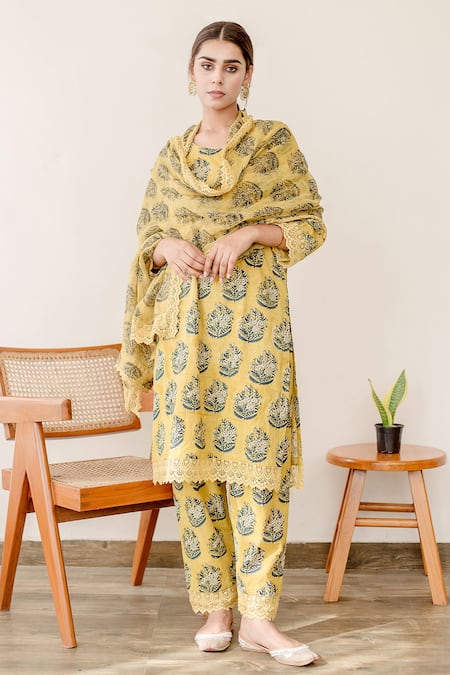 Gulabo Jaipur Yellow Cotton Printed Floral Round Kurta Set 