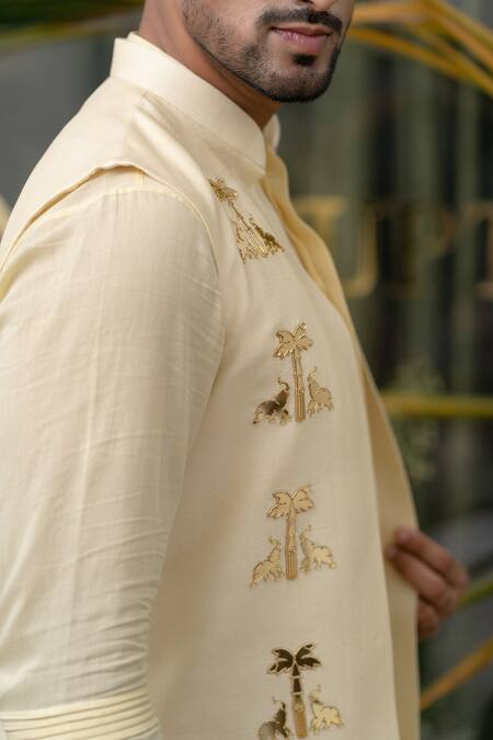 Runit Gupta Cream Chanderi Silk Acrylic Bundi at Aza Fashions Runit Gupta_Cream Chanderi Silk Acrylic Bundi _at_Aza_Fashions