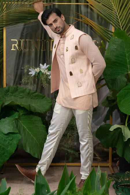 Shop Runit Gupta Pink Cotton Linen Acrylic Front Open Bundi Online at Aza Fashions Shop_Runit Gupta_Pink Cotton Linen Acrylic Front Open Bundi _Online_at_Aza_Fashions