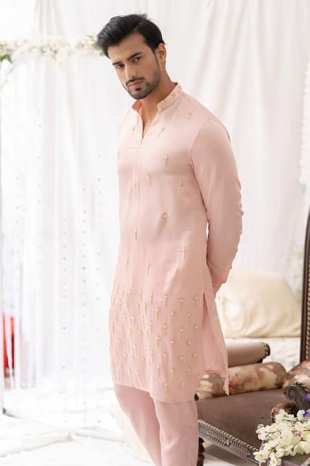 Runit Gupta_Coral Pure Cotton Embroidered Geometric Kurta Set _at_Aza_Fashions