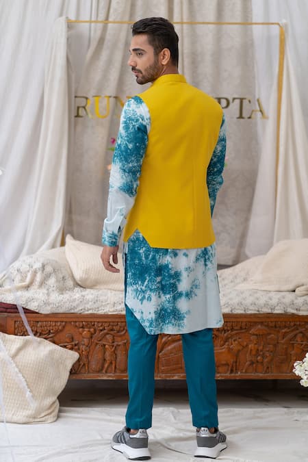 Runit Gupta Cotton Linen Bundi 