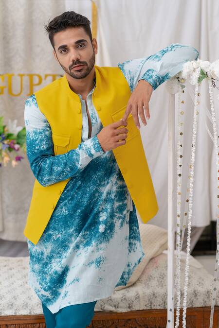 Shop Runit Gupta Yellow Cotton Linen Bundi Online at Aza Fashions Shop_Runit Gupta_Yellow Cotton Linen Bundi _Online_at_Aza_Fashions