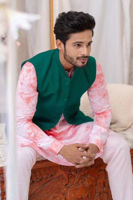 Runit Gupta Green Cotton Linen Pintuck Bundi at Aza Fashions Runit Gupta_Green Cotton Linen Pintuck Bundi _at_Aza_Fashions