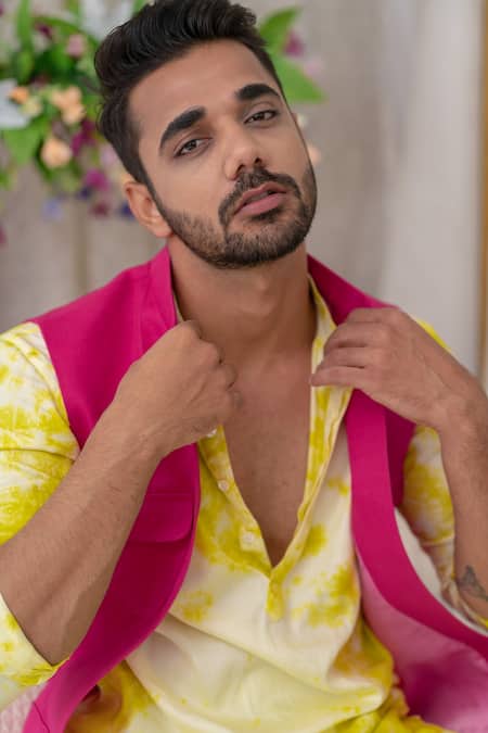 Shop Runit Gupta Pink Cotton Linen Pintuck Bundi Online at Aza Fashions Shop_Runit Gupta_Pink Cotton Linen Pintuck Bundi _Online_at_Aza_Fashions