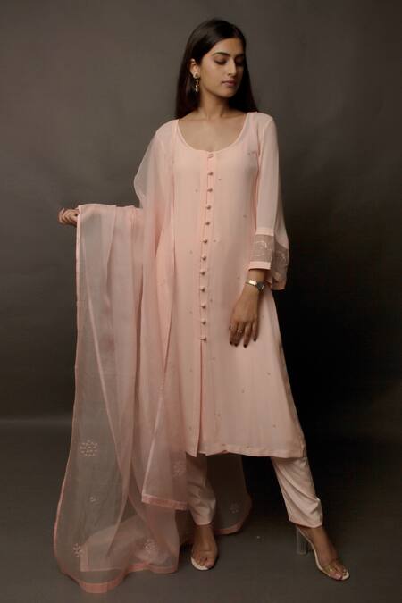 Jasmine Bains_Peach Kurta And Inner Scoop Embroidered Pant Set _Online_at_Aza_Fashions
