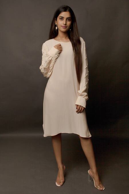 Jasmine Bains Peach Cupro Georgette Round Embellished Tunic Online at Aza Fashions Jasmine Bains_Peach Cupro Georgette Round Embellished Tunic _Online_at_Aza_Fashions