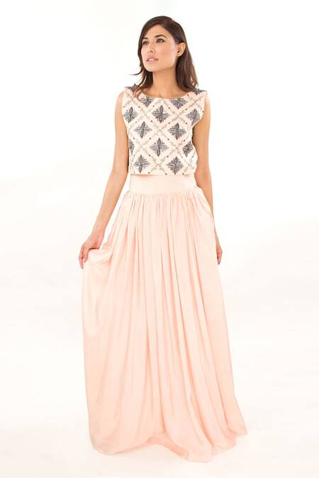 Jasmine Bains Pink Silk Geometric, Sequin, Thread, Bead Round Crop Top And Skirt Set Online at Aza Fashions Jasmine Bains_Pink Silk Geometric, Sequin, Thread, Bead Round Crop Top And Skirt Set _Online_at_Aza_Fashions