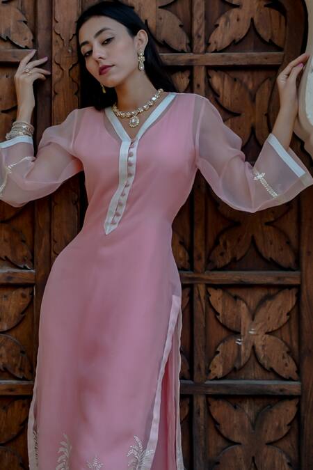 Jasmine Bains Pink Kurta Organza Pant And Inner Cotton Kurta Neck Inner Set Online at Aza Fashions Jasmine Bains_Pink Kurta Organza Pant And Inner Cotton Kurta Neck Inner Set _Online_at_Aza_Fashions