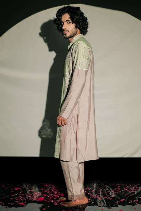 Jubinav Chadha Green Silk Staple Floral, Resham Colorblock Embroidered Kurta Set Online at Aza Fashions Jubinav Chadha_Green Silk Staple Floral, Resham Colorblock Embroidered Kurta Set _Online_at_Aza_Fashions