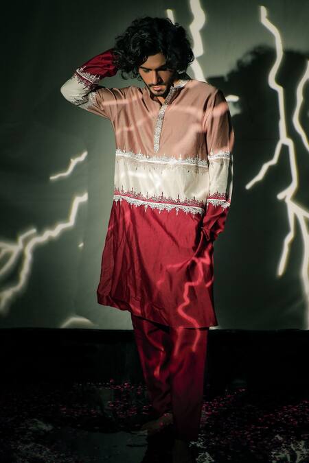 Shop Jubinav Chadha Red Silk Chanderi Floral, Resham Kurta Set Online at Aza Fashions Shop_Jubinav Chadha_Red Silk Chanderi Floral, Resham Kurta Set _Online_at_Aza_Fashions