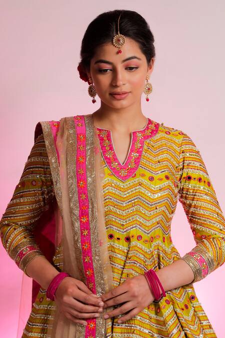 Shop Jubinav Chadha Green Organza, Chanderi Mirror And Kantha Citra Embroidered Anarkali Set Online at Aza Fashions Shop_Jubinav Chadha_Green Organza, Chanderi Mirror And Kantha Citra Embroidered Anarkali Set _Online_at_Aza_Fashions