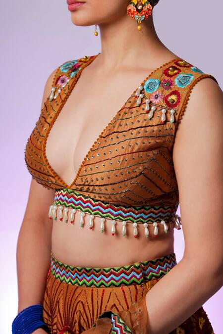 Shop Jubinav Chadha Yellow Organza, Chanderi Floral Motifs Hrdya Embroidered Lehenga Set Online at Aza Fashions Shop_Jubinav Chadha_Yellow Organza, Chanderi Floral Motifs Hrdya Embroidered Lehenga Set _Online_at_Aza_Fashions