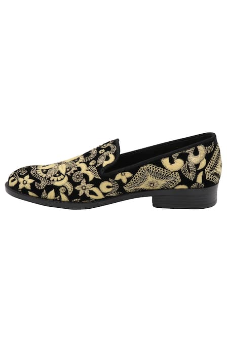 Buy Veruschka By Payal Kothari Black Embroidered Zari Loafers Online at Aza Fashions Buy_Veruschka By Payal Kothari_Black Embroidered Zari Loafers _Online_at_Aza_Fashions