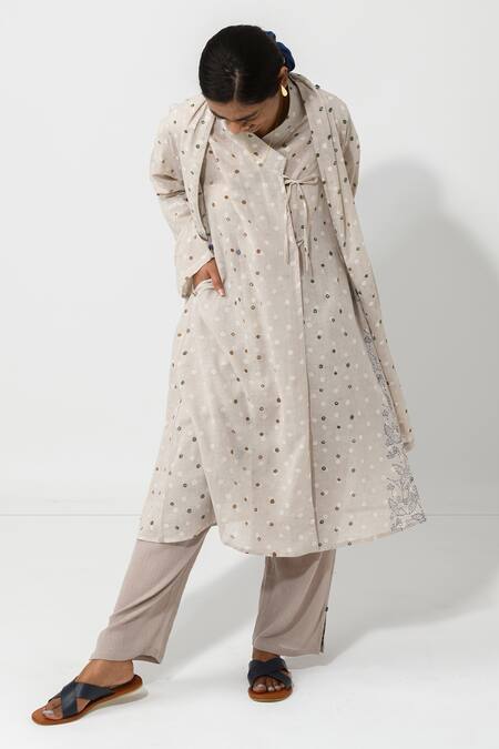 Buy JAYATI GOENKA Grey Cotton Abstract Print And Floral V Neck Overlay Kurta Set Online at Aza Fashions Buy_JAYATI GOENKA_Grey Cotton Abstract Print And Floral V Neck Overlay Kurta Set _Online_at_Aza_Fashions