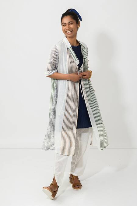 JAYATI GOENKA_White Cotton Floral And Thread, Stripes V Neck Angarkha Jacket Kurta Set _Online_at_Aza_Fashions
