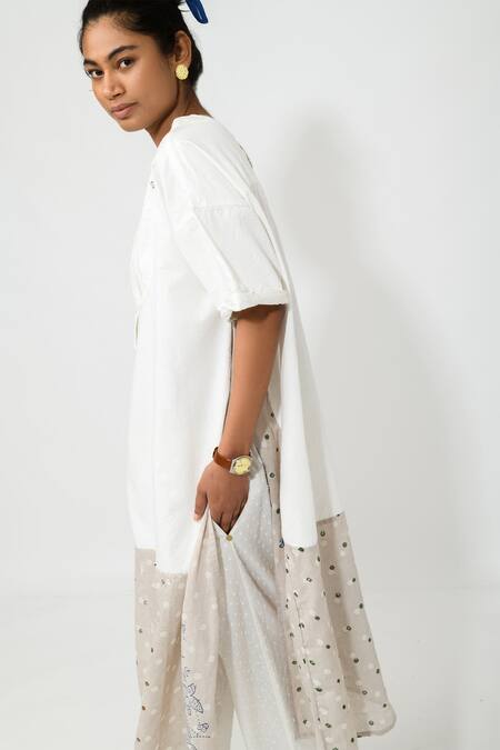 Shop JAYATI GOENKA White Cotton Geometric And Floral Round Tunic & Pant Set Online at Aza Fashions Shop_JAYATI GOENKA_White Cotton Geometric And Floral Round Tunic & Pant Set _Online_at_Aza_Fashions