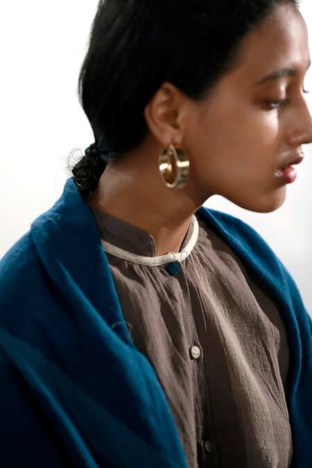 JAYATI GOENKA_Brown Cotton Mandarin Collar Handwoven Kurta And Palazzo Set _at_Aza_Fashions