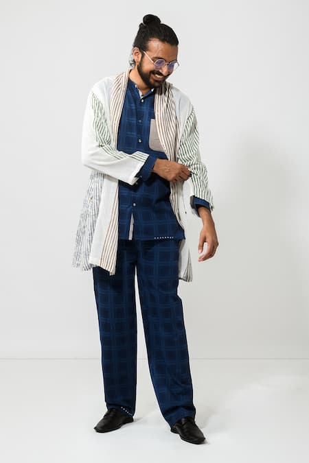 JAYATI GOENKA Grey Cotton Polka Dot And Floral Open Front Robe