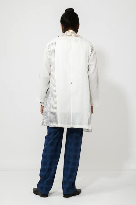 Shop JAYATI GOENKA White Cotton Stripes And Floral Open Front Robe at Aza Fashions Shop_JAYATI GOENKA_White Cotton Stripes And Floral Open Front Robe _at_Aza_Fashions