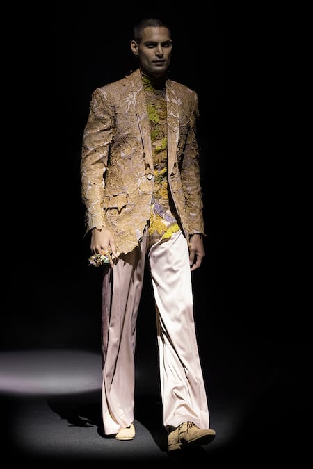 Buy_Abhishek Sharma_Beige Banana Crepe Metallic Katana Work Embroidered Single Breasted Blazer _Online_at_Aza_Fashions