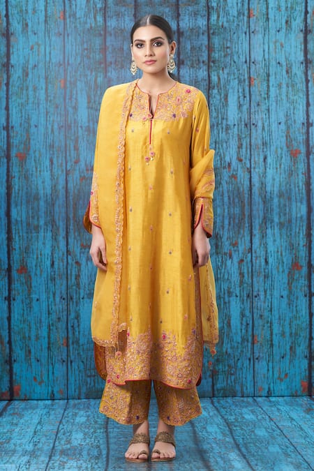 Label Niti Bothra Yellow Silk Embroidered Floral Notched Kurta Palazzo Set 