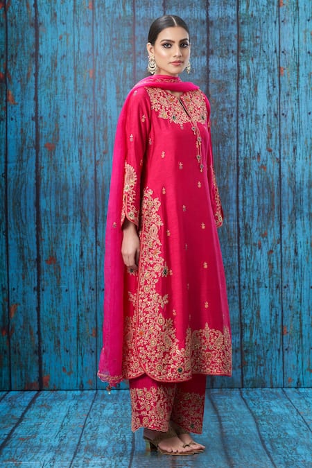 Label Niti Bothra_Pink Silk Floral, Paisley Notched Embroidered Kurta Palazzo Set _Online_at_Aza_Fashions