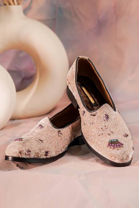 Shop_Jatin Malik_Pink Hand Embroidered Velvet Juttis _at_Aza_Fashions