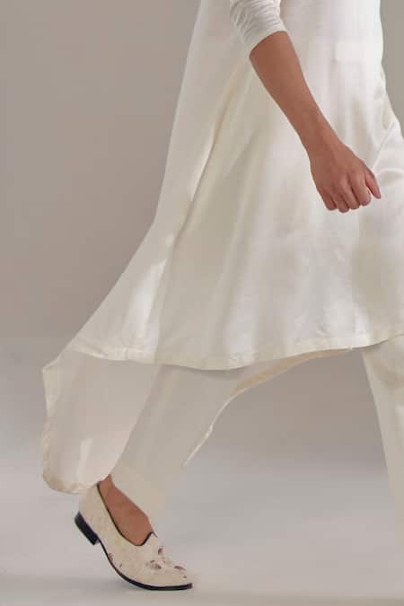 Buy_Jatin Malik_White Linen Silk Draped Kurta Set _Online_at_Aza_Fashions