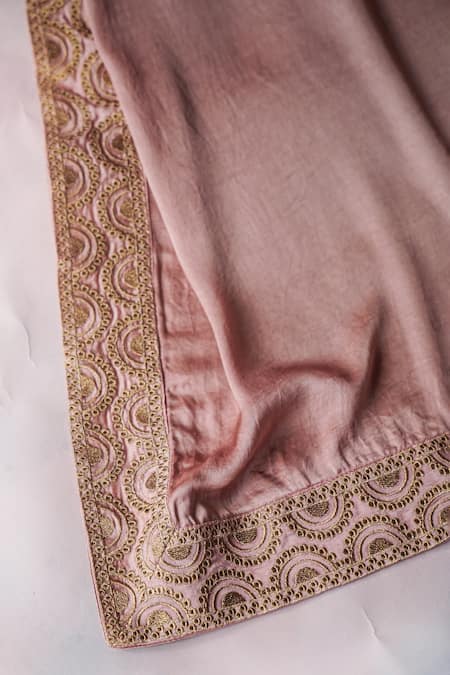 Shop Jatin Malik Pink Embroidered Floral Border Stole at Aza Fashions Shop_Jatin Malik_Pink Embroidered Floral Border Stole _at_Aza_Fashions