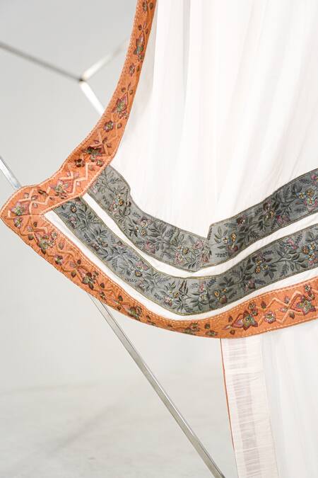 Jatin Malik_White Embroidered Floral Stole _Online_at_Aza_Fashions